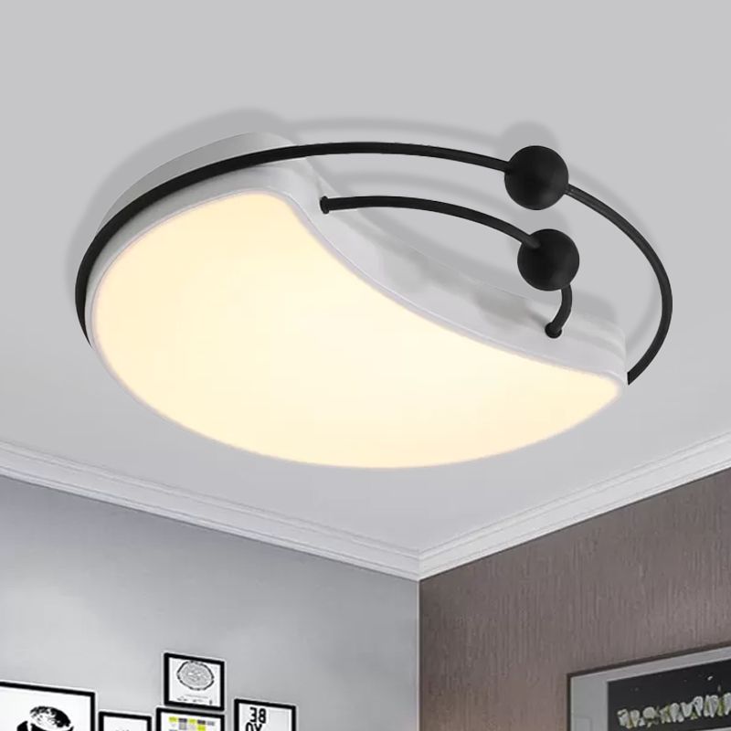 Metal Moon Ceiling Flush Mount Nordic LED White Finish Flush Light Fixture for Bedroom