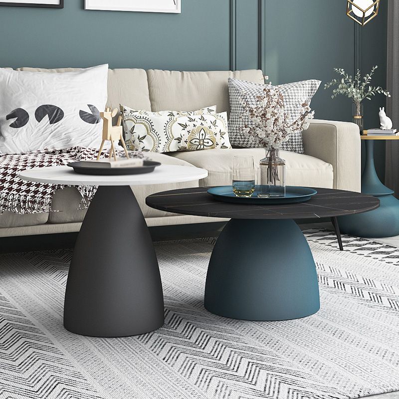Modern Slate Pedestal Coffee Table Round Cocktail Table in Black/White