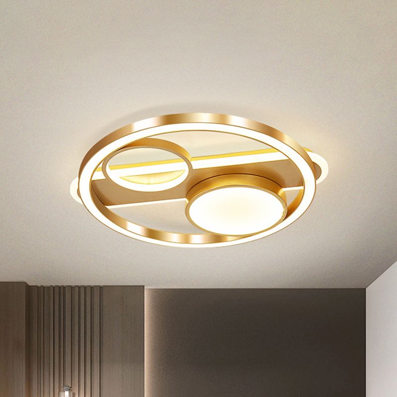 18"/23.5" W Gold Round Ceiling Light Nordic LED Acrylic Flush Mount Lamp in Warm/White Light for Living Room
