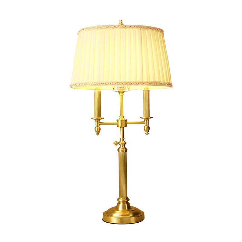 Fabric Barrel Table Lamp Traditional 1 Light Living Room Nightstand Light in White with Brass Base