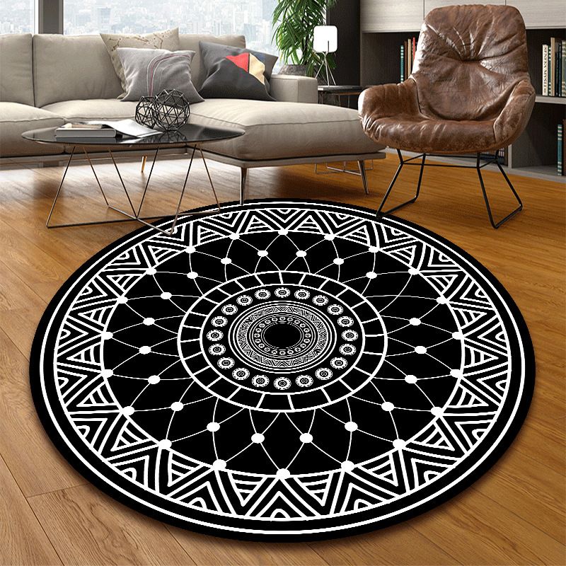 Classy Multicolor Mandala Rug Polypropylene Moroccan Carpet Stain Resistant Machine Washable Anti-Slip Area Rug for Door