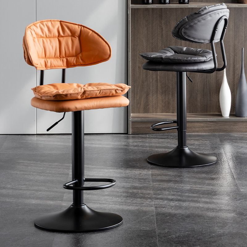 Swivel Adjustable Height Bar Stool Industrial Iron Bar Stool with Footrest