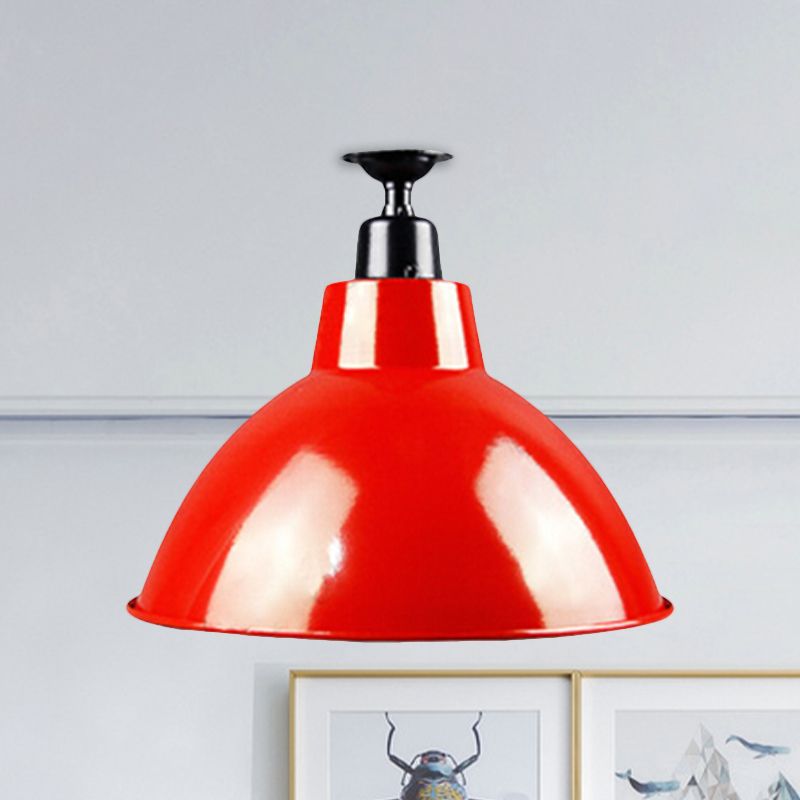 Vintage Style Domed Semi Flush Mount Lighting 1 Glühbirne Metallic Deckenleuchte in Rot für Restaurant