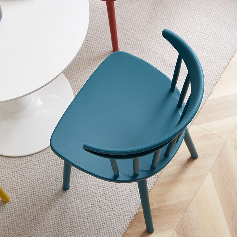 Scandinavian Plastic Armless Chair Windsor Back Restaurant Chair