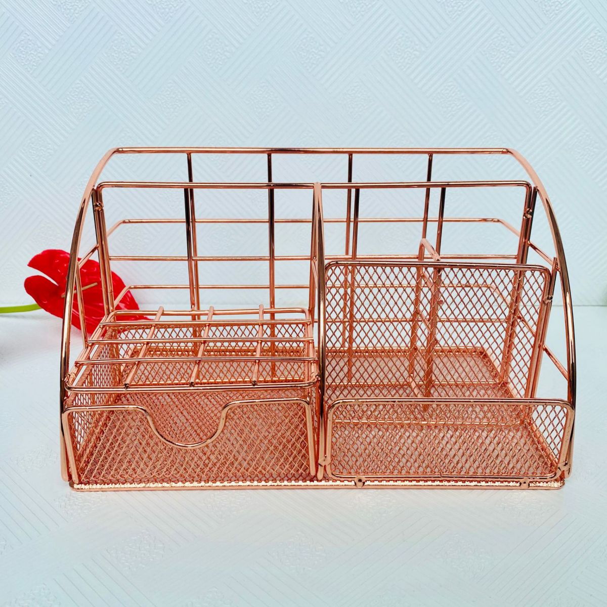 Tabletop or Countertop Free-Stand Bottle Wine Rack Modern Metal Wine Bottle Holder