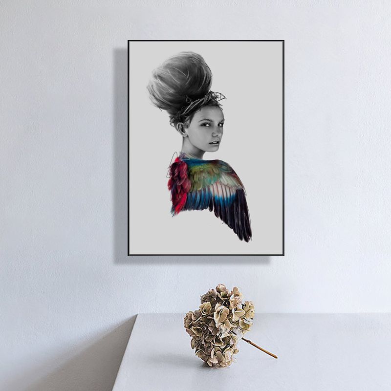 Fashionable Girl Wall Art Decor Modern Style Canvas Textured Painting in Soft Color