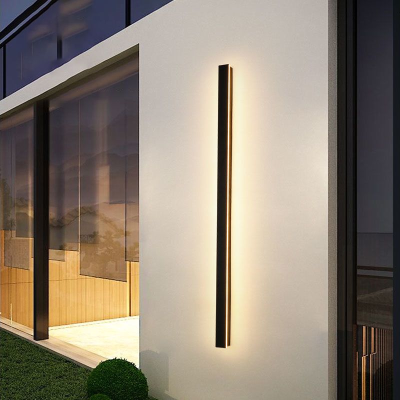 Metal Linear Shade Metal Wall Lights Modern 1 Head Wall Mount Fixture in Black