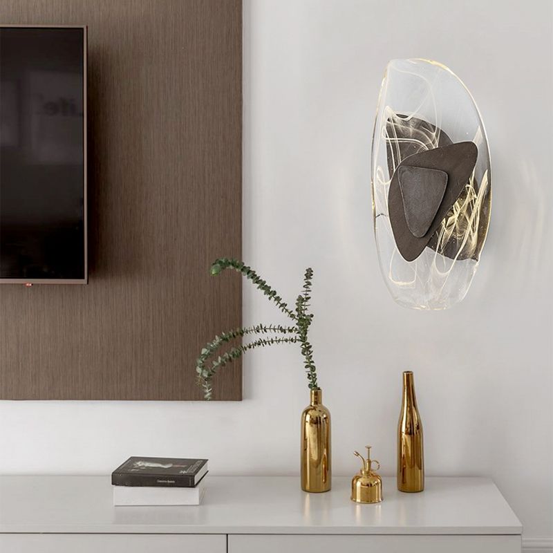 Metal Modern Wall Sconce Geometric Shape Wall Light with Glass Shade for Living Room