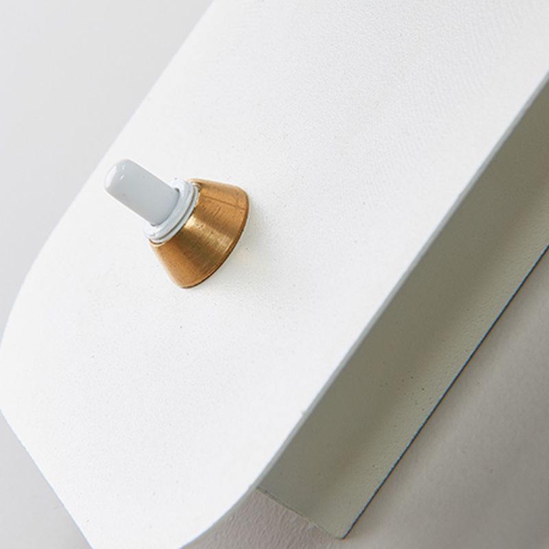 Modern Nordic LED Macaron Wall Lamp Wrought Iron Circular Wall Sconce with Acrylic Shade