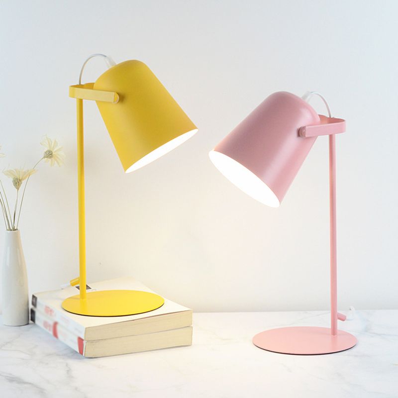 Bell Shade Nordic Style Mini Table Table Lampe 12,5 "Hauteur de lecture de lite de lecture avec base ronde en métal