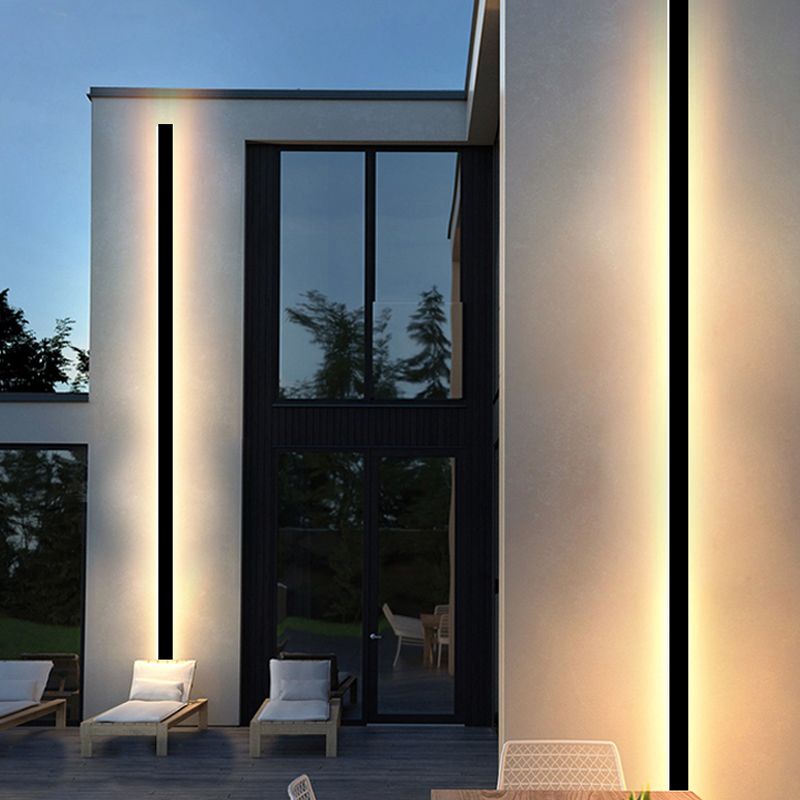 Modern Aluminum Wall Light Black Straight Shape LED Wall Sconce for Outdoors