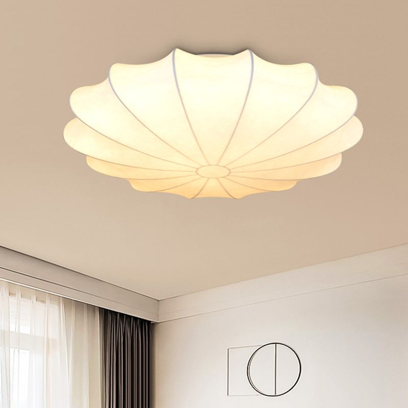 White Flower Flush Ceiling Light Contemporary 1 Light Fabric Flush Mount Lamp for Hallway