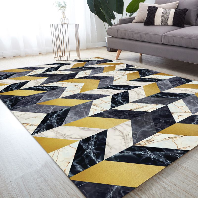 Black Modern Rug Polyester Graphic Rug Washable Indoor Rug for Living Room