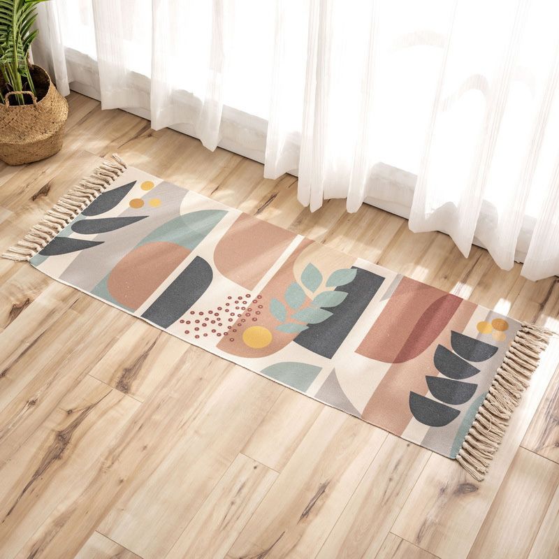 Nostalgia Tribal Pattern Rug Multi Colored Synthetics Area Rug Pet Friendly Easy Care Carpet with Fringe for Bedroom
