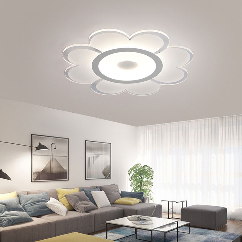 16.5"/20.5"/24.5" W White Flower Ceiling Lamp Contemporary LED Acrylic Flushmount in Warm/White/Remote Control Stepless Dimming