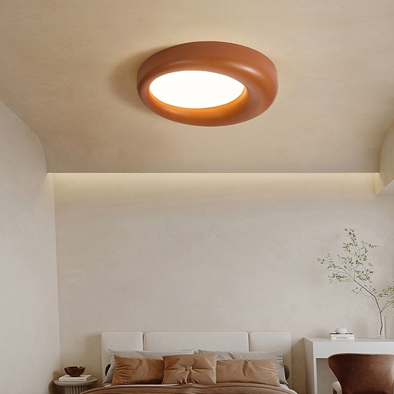Round LED Ceiling Flush in White / Green / Red Modern Flush Ceiling
