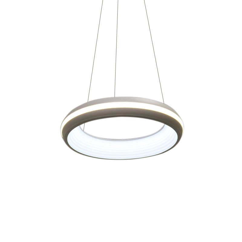 Donut Metal Metal Modernista LED White/Grey Hanging Lighture en tercera marcha, 19 "/25" de ancho