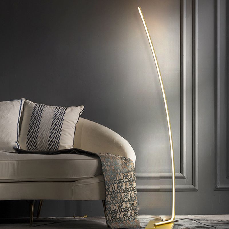 Luz de piso LED lineal curvado de metal Minimalismo Minimalismo Black/White/Gold Lámina de pie con interruptor de pie, luz cálida/blanca