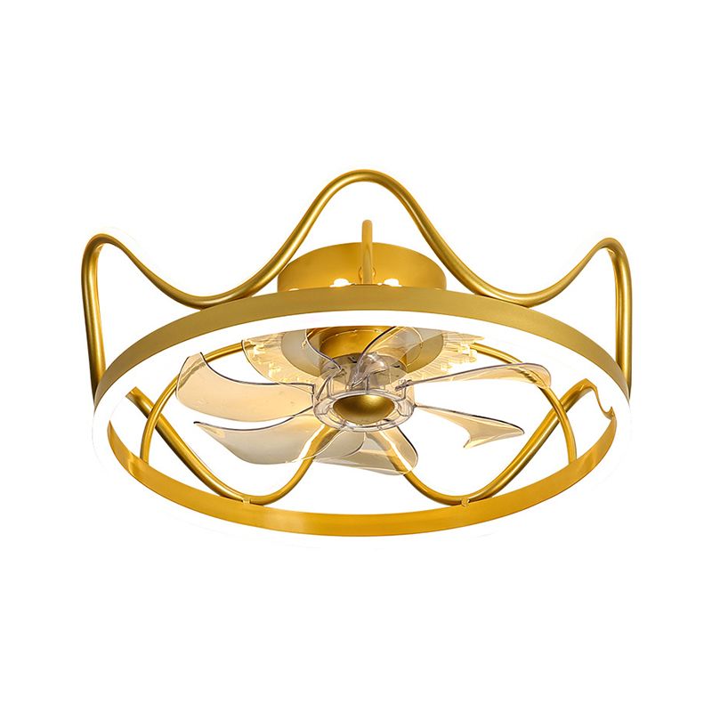 Crown Shape Dinging Sala de 7 cuchillas Ventilador colgante Lámpara Metálica Moderna LED Semi Flush en oro/negro, 22 "de ancho