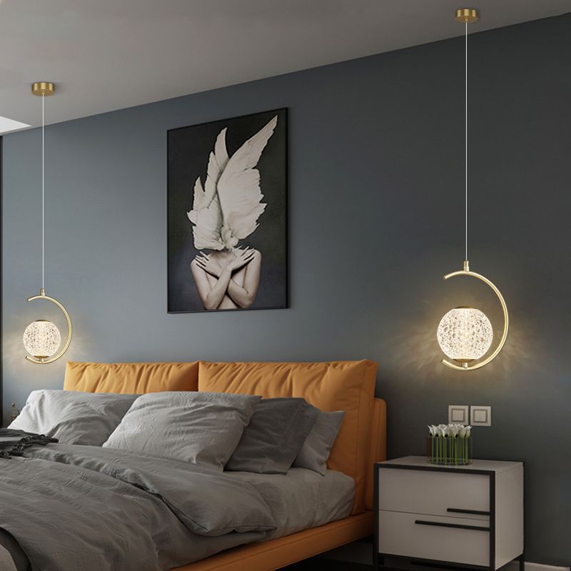 Pendre en forme de laiton Round Light Minimaliste LED Metal Suspension Light