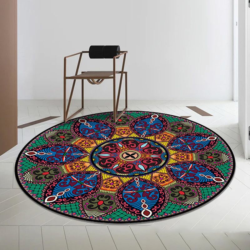 Modern Rug Polyester Graphic Indoor Rug Stain Resistant Rug for Drawing Room