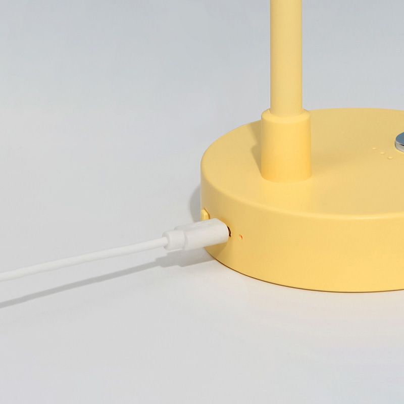Lampada da tavolo tubolare ricaricabile Lampada da lettura a LED da comodino in plastica Macaron