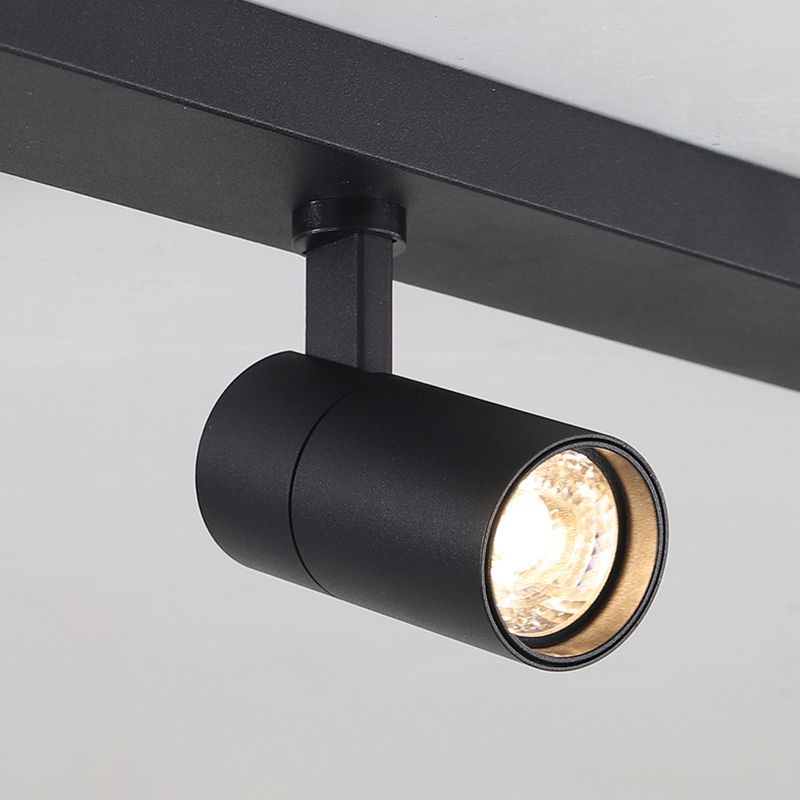 Lampe de plafond de rail de forme cylindrique en aluminium moderne 3 lumières monture à chasse d'eau pour le salon
