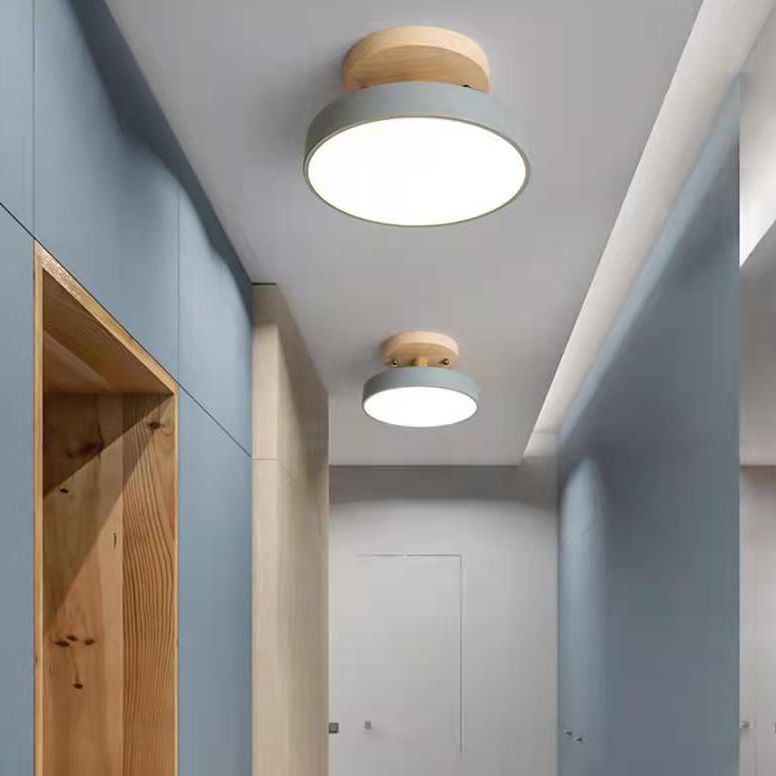 Halbbündig montierte Leuchte aus Trommelholz, schlichter LED-Deckenmontage-Beleuchtung