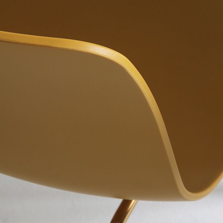 Sillas de comedor de metal contemporáneo, sillas sin brazos, sillas de comedor de plástico para restaurante