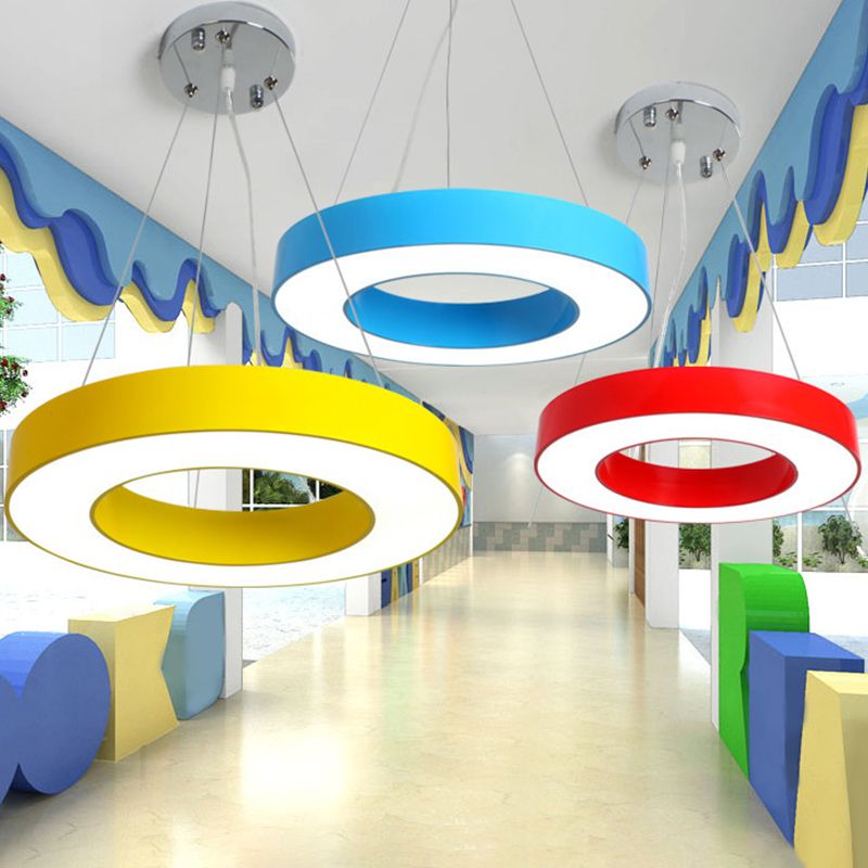 Einfachheit Ring Schatten LED -Deckenbeleuchtung Acrylkindergarten Kronleuchter Leuchte