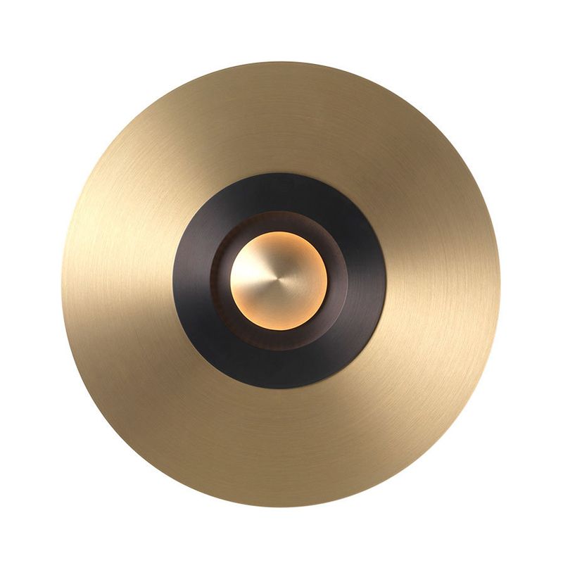 Colonial Round Wall Mounted Lighting LED Metal Flush Mount Wall Sconce in Gold for Bedroom