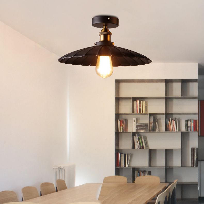 Lumière semi-luxuelle évasée noire Salle de salle à manger en métal industrie