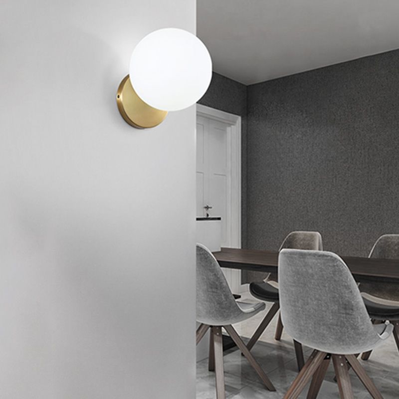 Globe Glass Wall Mounted Lighting Minimalist Style Wall Sconce Lighting for Bedroom