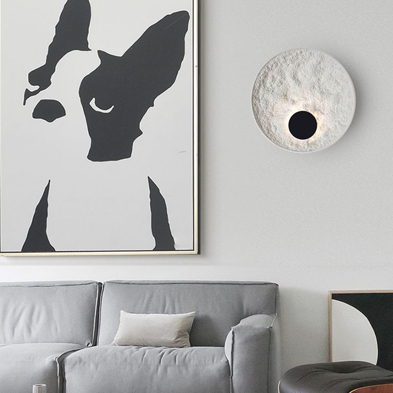Linear Shade Resin Wall Sconce Modern Style Single Light Wall Lighting Fixtures in White