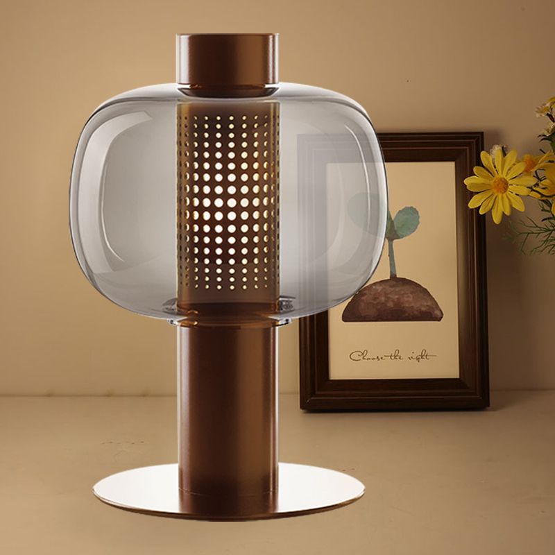 Schwarz/braun hohlrohr Tischlampe moderne LED -Metallic Desk Licht mit Fischtank klar/Cognac -Glasschatten