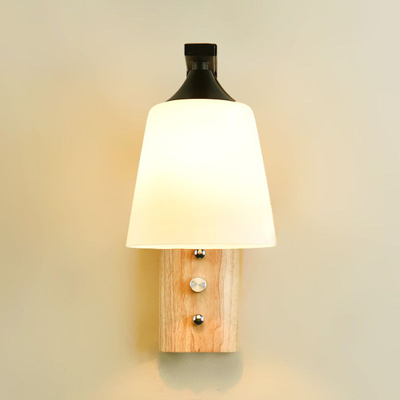 Lámpara de pared de cono de madera en un estilo de pared de hierro forjado moderno de estilo conciso con sombra de vidrio blanco