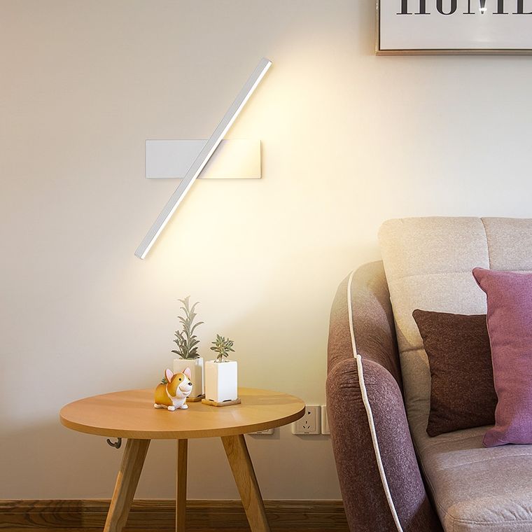 Silicone LED Rotatable Wall Lamp in Modern Creative Style Aluminium Linear Wall Light for Bedroom