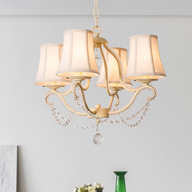 Empire Shade Bedroom Hanging Lightture Traditional Crystal perle 4 têtes d'éclairage de lustre beige avec ombre / avec ombres