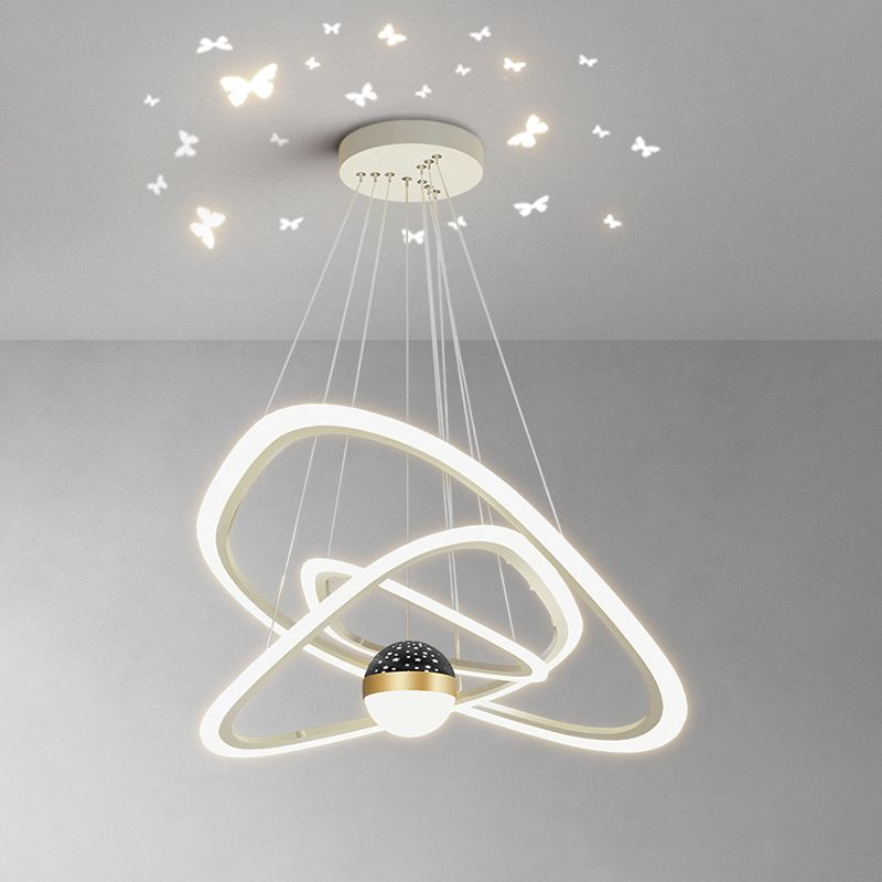 Triangle Shape Chandelier Lights Modern Metal Chandelier Éclairage d'éclairage