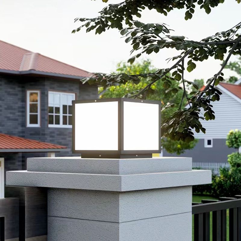 Rectangle Shape Metal Outdoor Light Modern Single Light Solar Pillar Lamp in Black