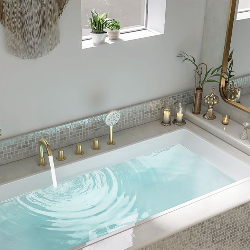 Modern Acrylic Rectangle Embedded with Drain Bath Tub and Overflow Hole
