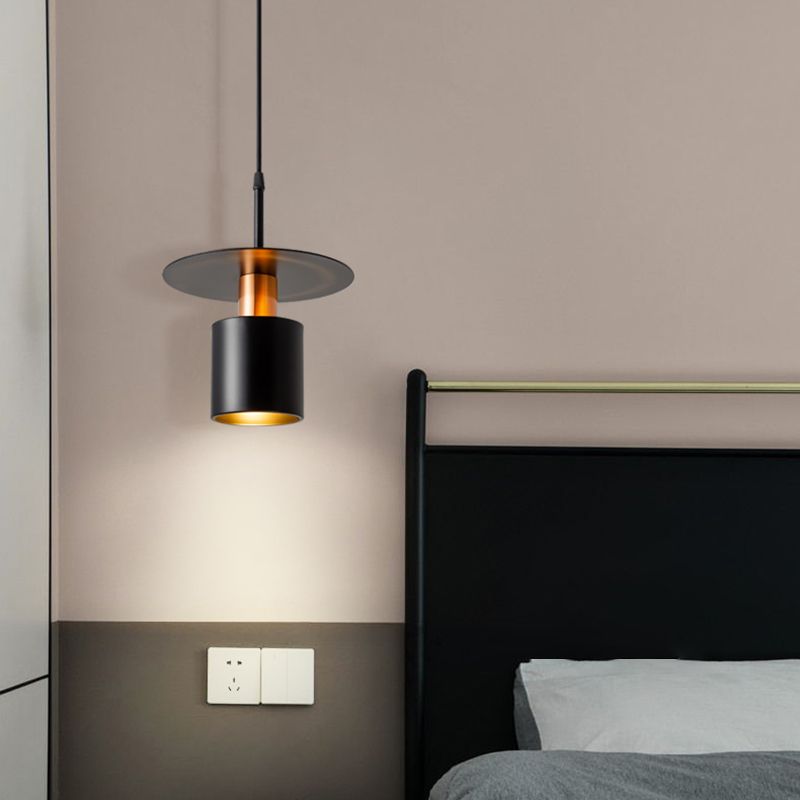 Plafond minimaliste contemporain créatif s'accélérer pour salle à manger