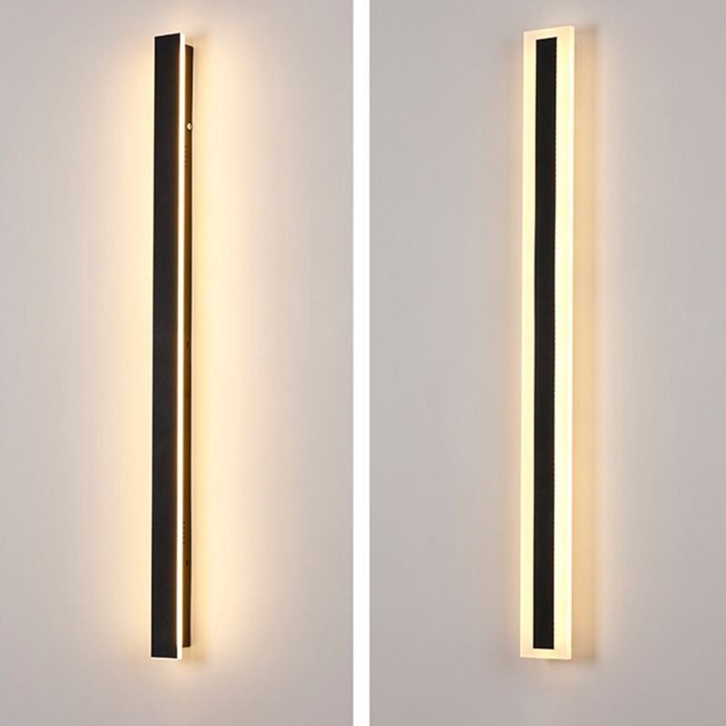 Metal Linear Shape Wall Light Modern Style 1-Light Wall Mount Light Fixture in Black