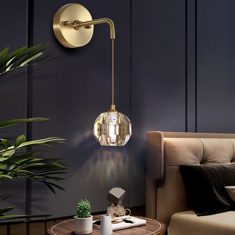 Light Modern Luxury Style Wall Mounted Light Fixture 1 Light Wall Light Sconces with Crystal Shade