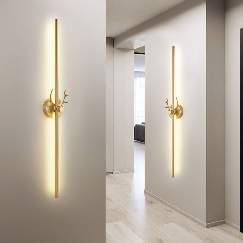 Nordic Gold Wall Light Straight Shape LED Wall Sconce with Brass for Living Room