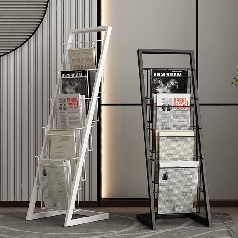Libreria per la scala industriale in metallo scaffale verticale per home office
