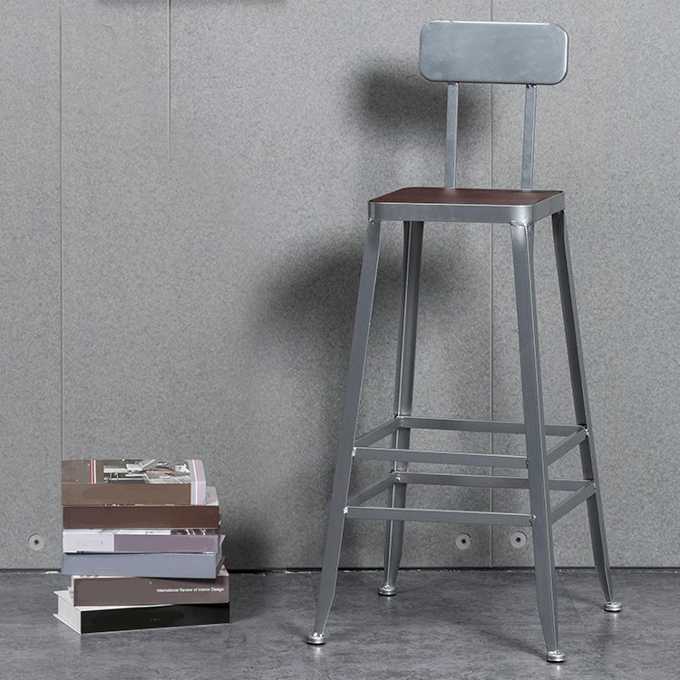 Industrial Style Wood Top Barstool Indoor Black 4 Legs Bar Stool for Coffee Shop