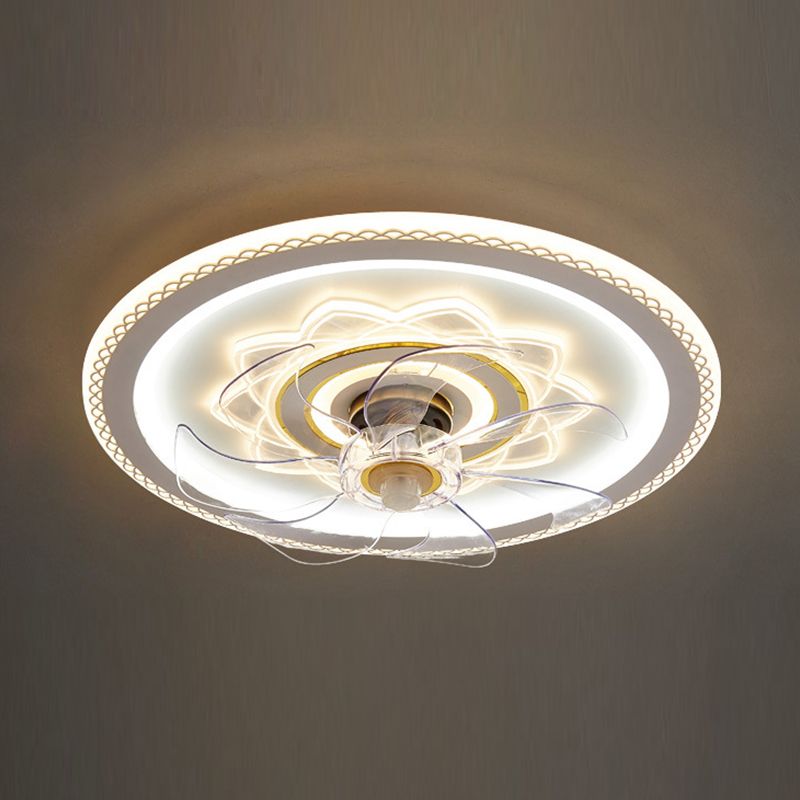 7-Blade Ceiling Fan Contemporary Metallic Fan with Light for Home