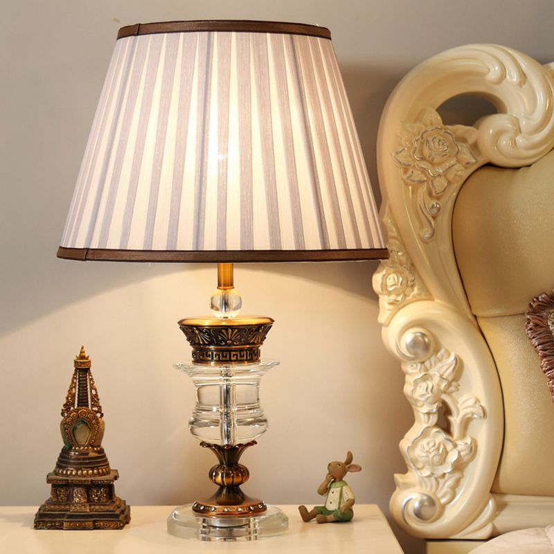 1 tête de salle à manger lampe de bureau moderne table de table beige avec une teinte de tissu poussée large