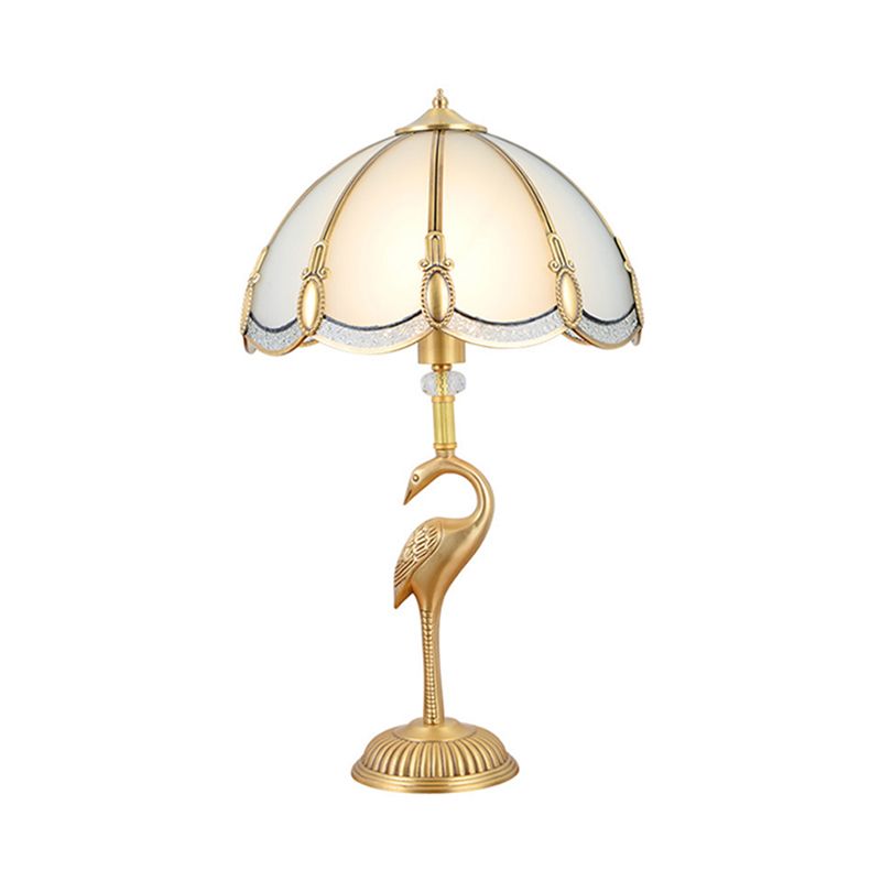 Peacock Feather Biseled Glass Table Ilumining Minimalismo de la sala de estar de 1 luces Lámpara de noche en latón